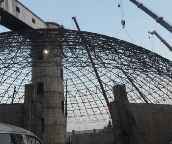 仙桃网架分条或分块安装法